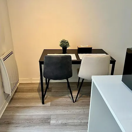 T1 Bien Meuble - Proche Du Centre De Apartment *