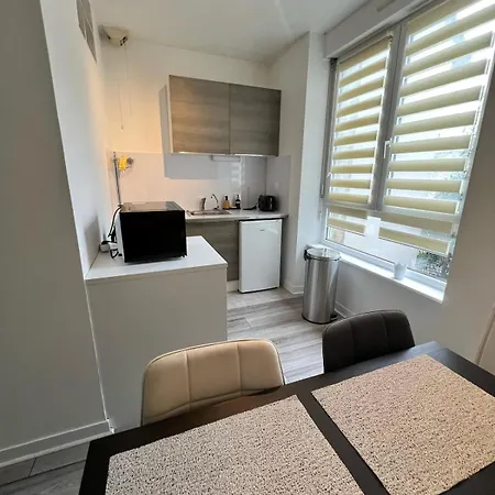 T1 Bien Meuble - Proche Du Centre De Apartment Brest